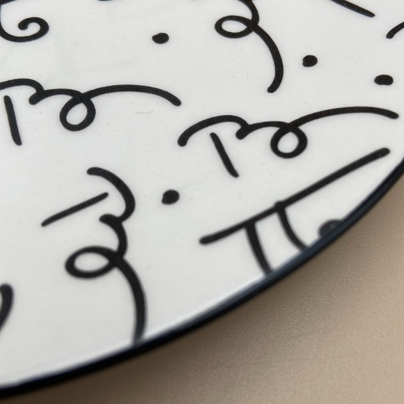 Romero Britto 2008 Black & White Small Plate - Picture 7 of 8